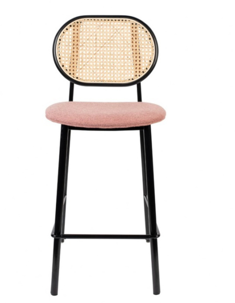 Krzesło barowe hoker SPIKE rattan naturalny różowy ZUIVER Krzesło barowe hoker SPIKE rattan naturalny różowy ZUIVER