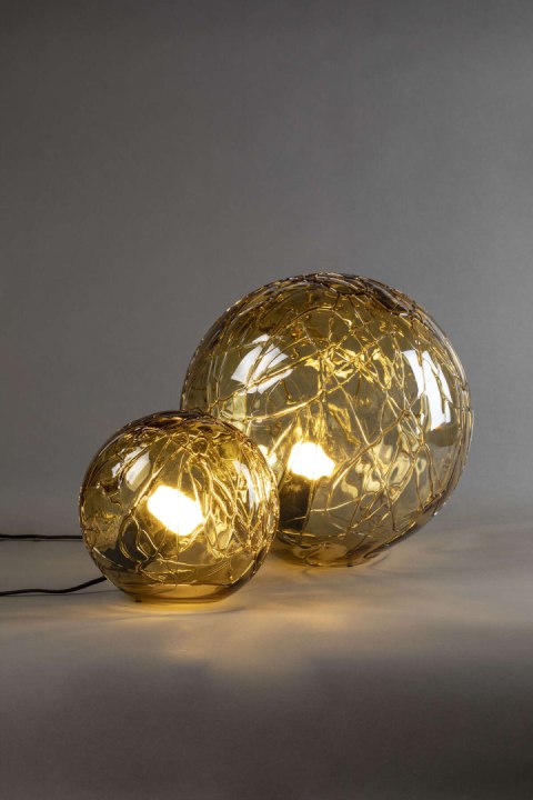 Lampa stołowa kula LUNE 25 bursztynowa szkło DUTCHBONE Lampa stołowa kula LUNE 25 bursztynowa szkło DUTCHBONE
