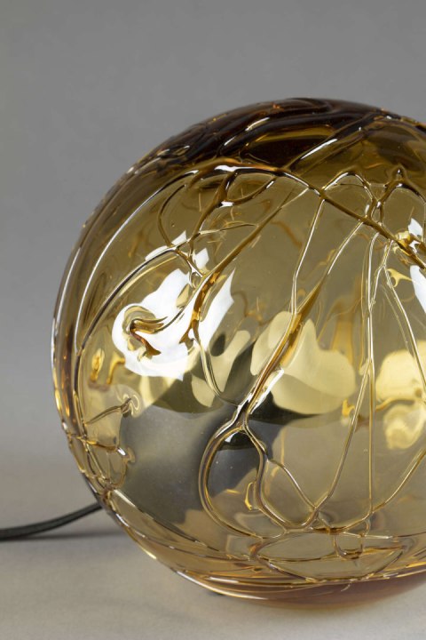 Lampa stołowa kula LUNE 25 bursztynowa szkło DUTCHBONE Lampa stołowa kula LUNE 25 bursztynowa szkło DUTCHBONE
